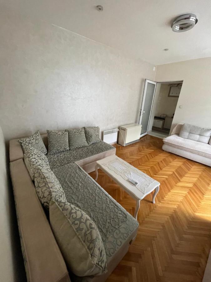 Apartmani Mv Užice Zewnętrze zdjęcie